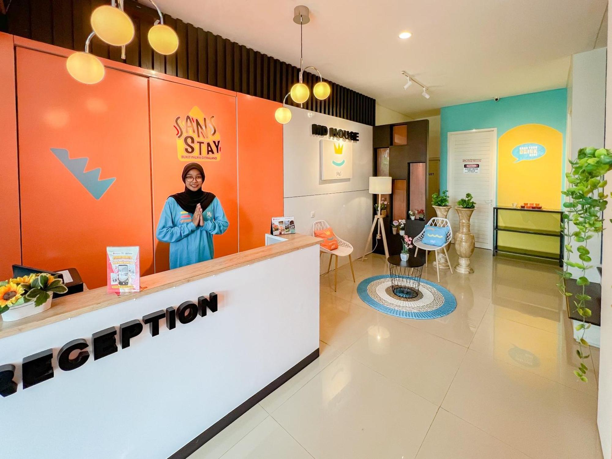 Sans Stay Bukit Palma Citraland Surabaya Exterior foto